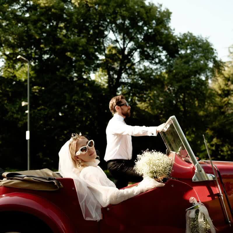 اولین تصاویر عروسی فوق لاکچری بهرام رادان و همسرش مینا مختاری