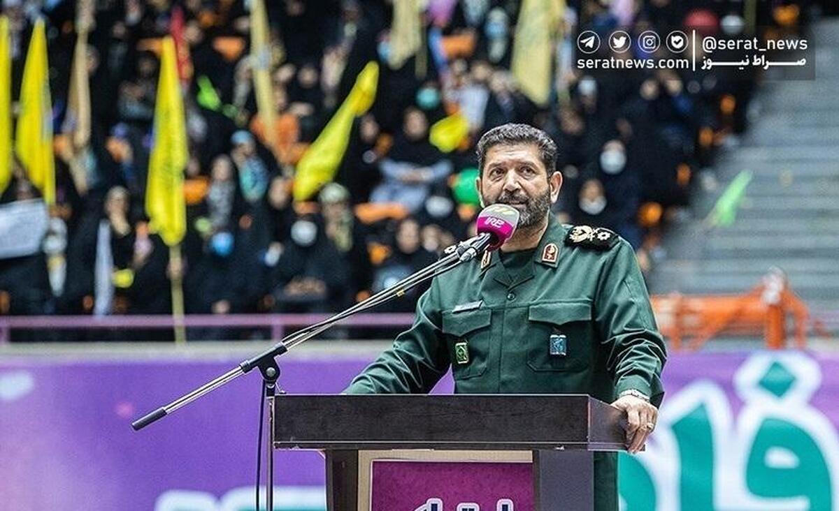 برگزاری رزمایش بزرگ ۵۰ هزار نفری بسیج در خیابان انقلاب تهران
