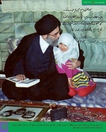 هر دختری باید هم درس بخواند و کتاب خوب مطالعه کند و هم با قرآن و احکام دینی آشنا شود. بعلاوه در محیط خانه و مدرسه با رفتار شایسته‌ی خود دیگران را هم به کارهای خوب دعوت نماید.