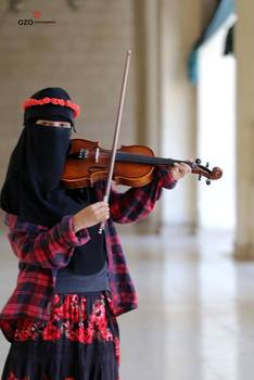 دختر نوازنده دختر مصری