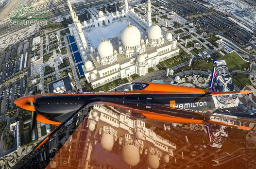 شرکت کننده ردبول در مسابقات نمایشی هوایی قهرمانی جهان در ابوظبی امارات
