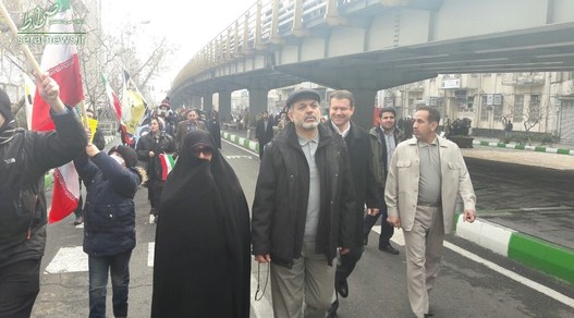 حضور سردار وحیدی در راهپیمایی 22 بهمن